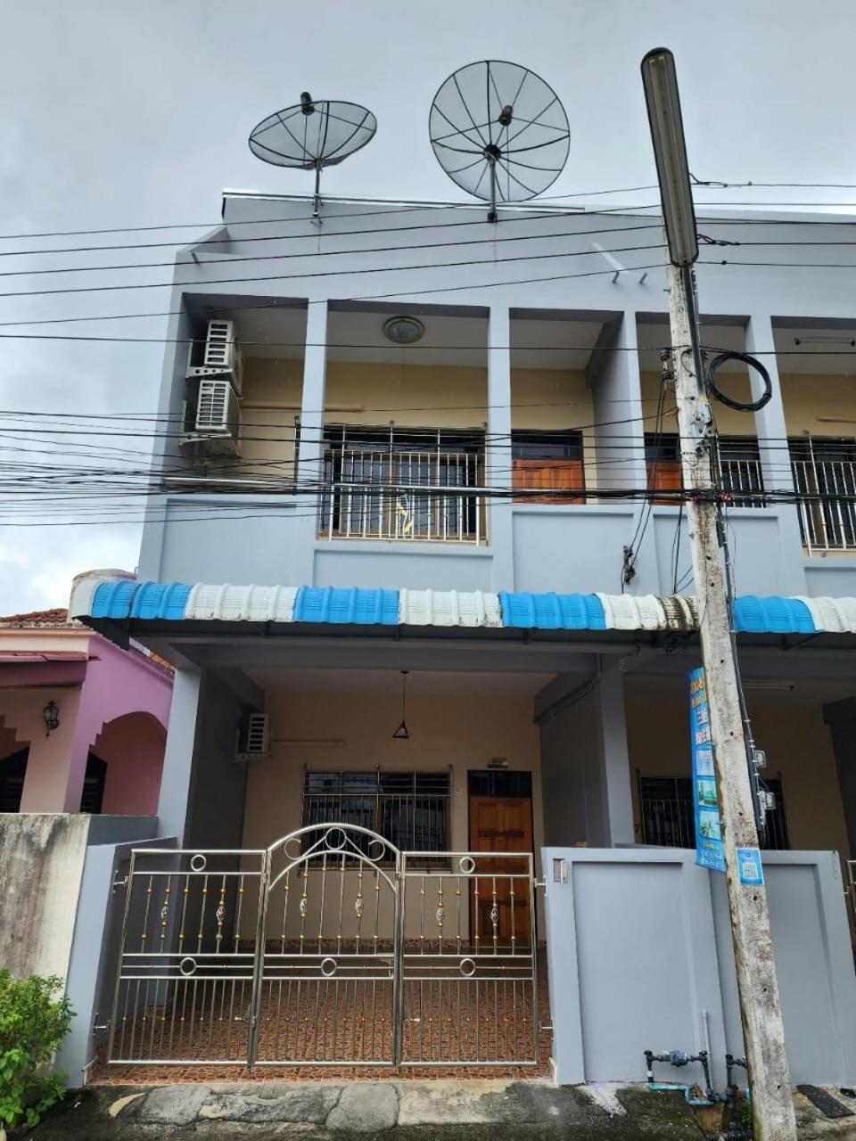 Saamsaao Homestay Betong - 4 Bedroom House Luaran gambar